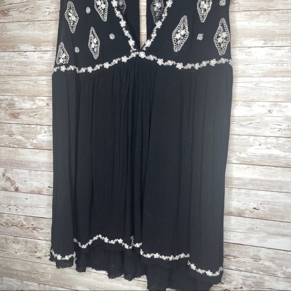 Free People XS Embroidered Boho Sleeveless Floral Blouse​​​ - Picture 6 of 13